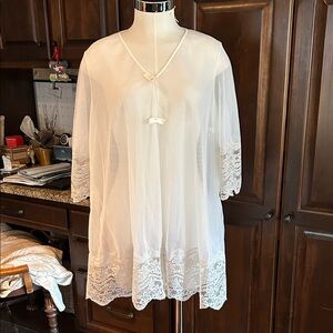 Vintage Vanity Fair Sz 11 Sheer Ivory & Lace Bed Jacket GVC